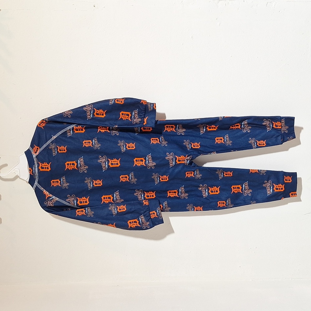 Genuine Merchandise Detroit Tigers Sleepwear/Romper 3T - Picture 6 of 15